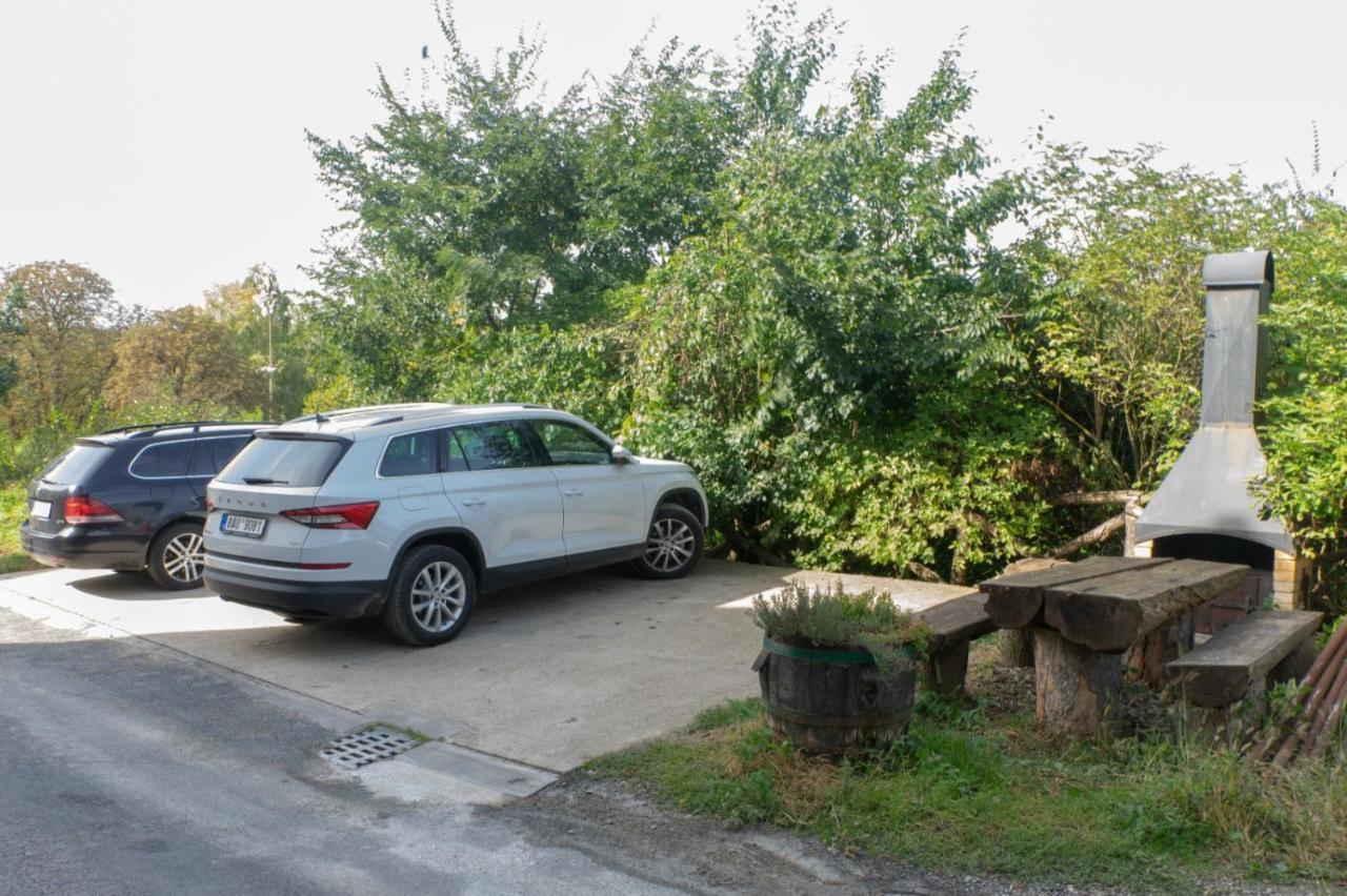 Chalupa - Sklep Starovice Exteriör bild